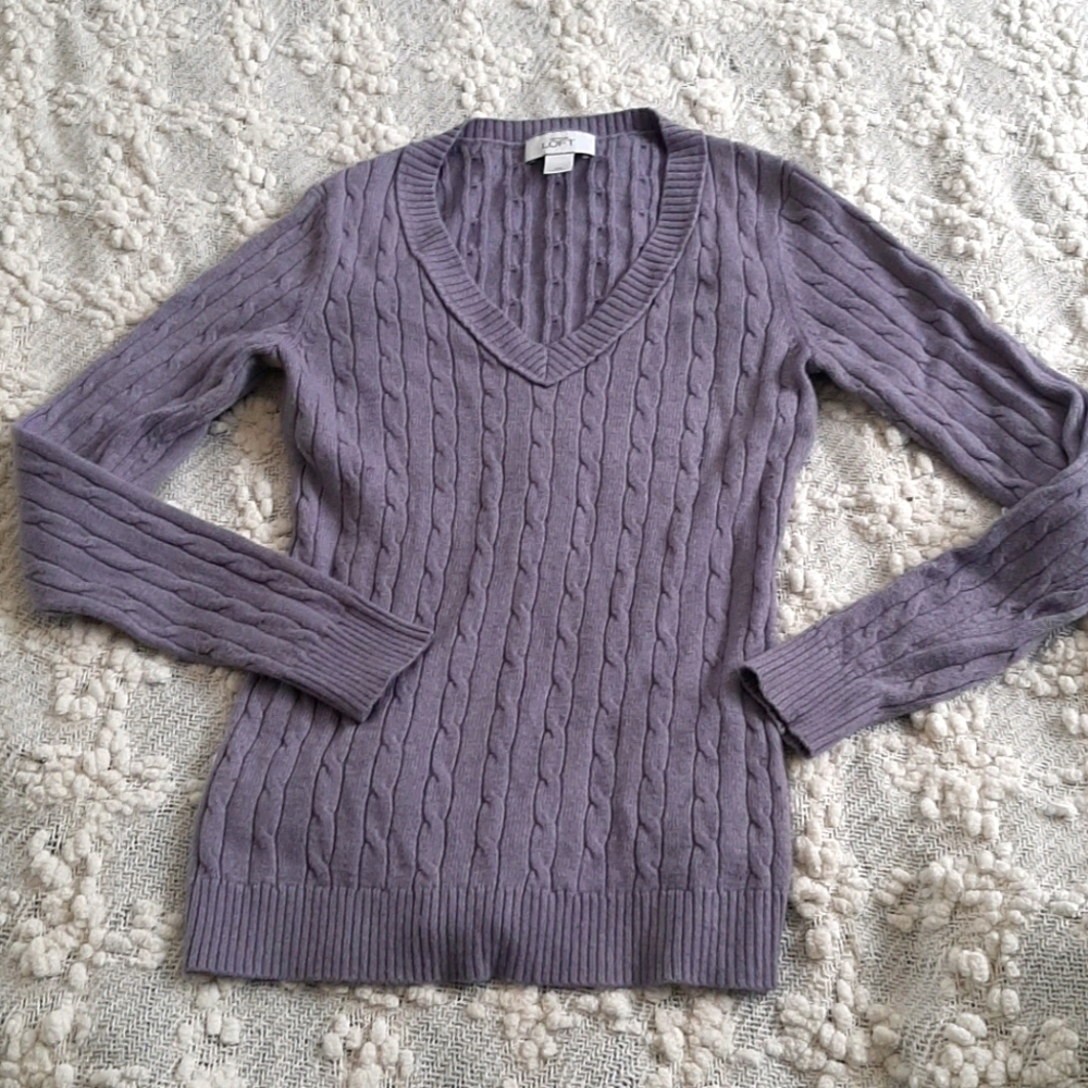 🎈3/$10 Loft sweater ribbed rabbit hair